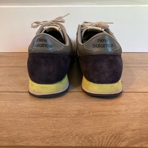 New Balance shoes - Picture 3 of 5